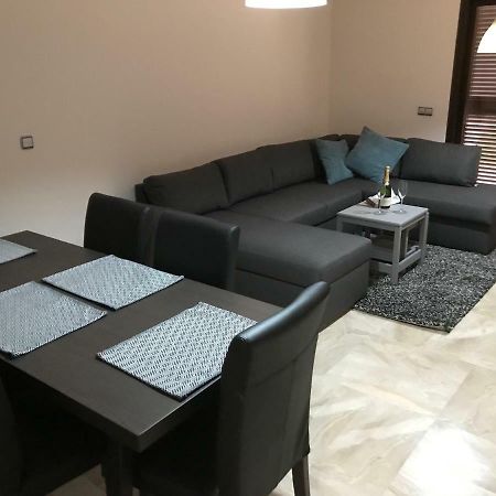 Luxury Apartment Set In Dona Julia Golf Course Касарес Экстерьер фото