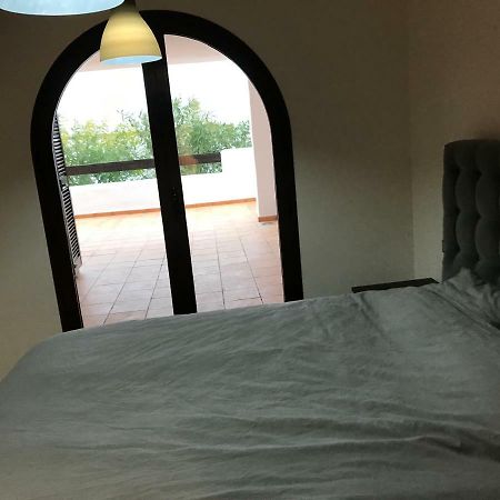 Luxury Apartment Set In Dona Julia Golf Course Касарес Экстерьер фото